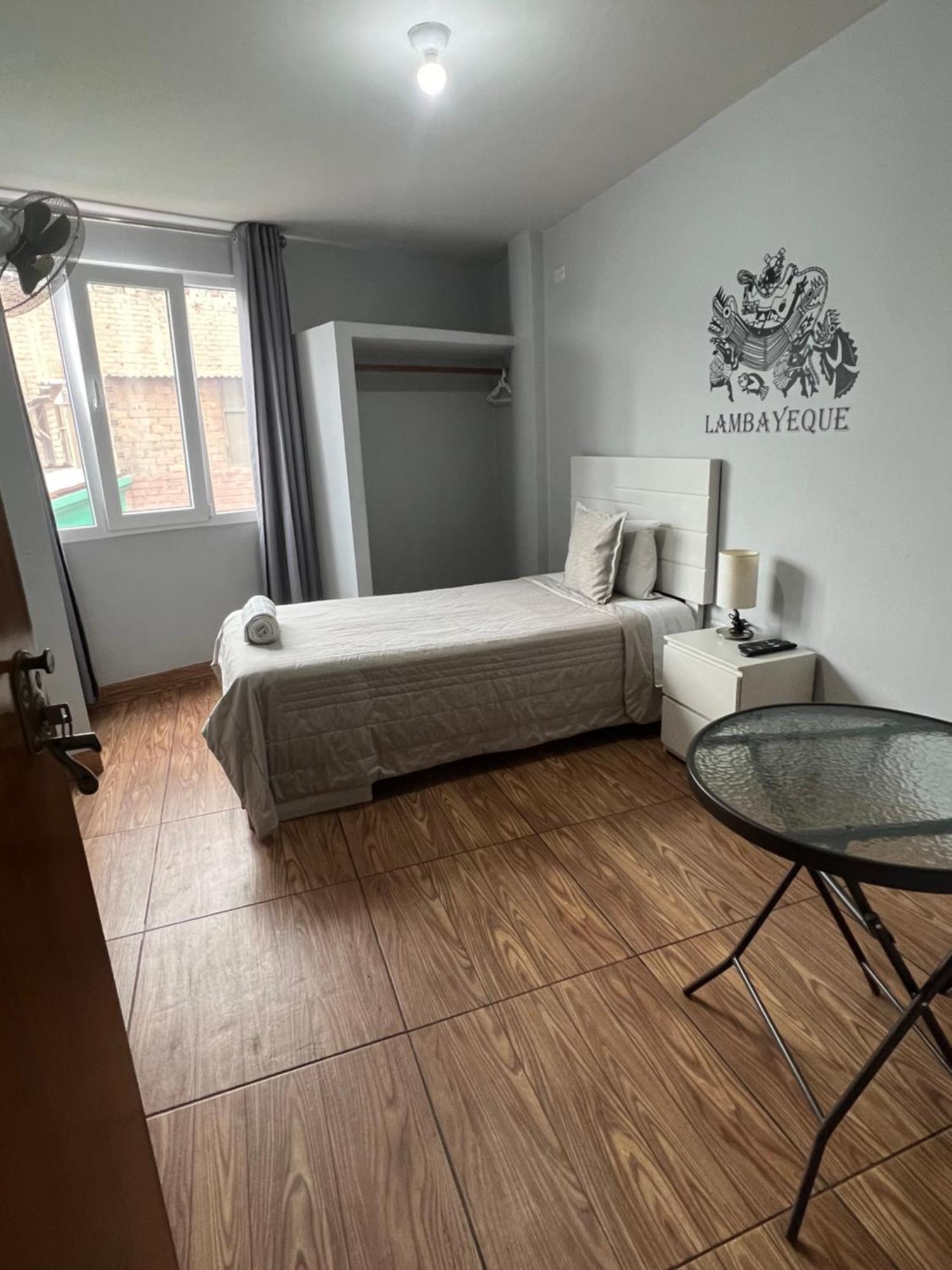 Lima Airport Tampu Bed and Breakfast Buitenkant foto